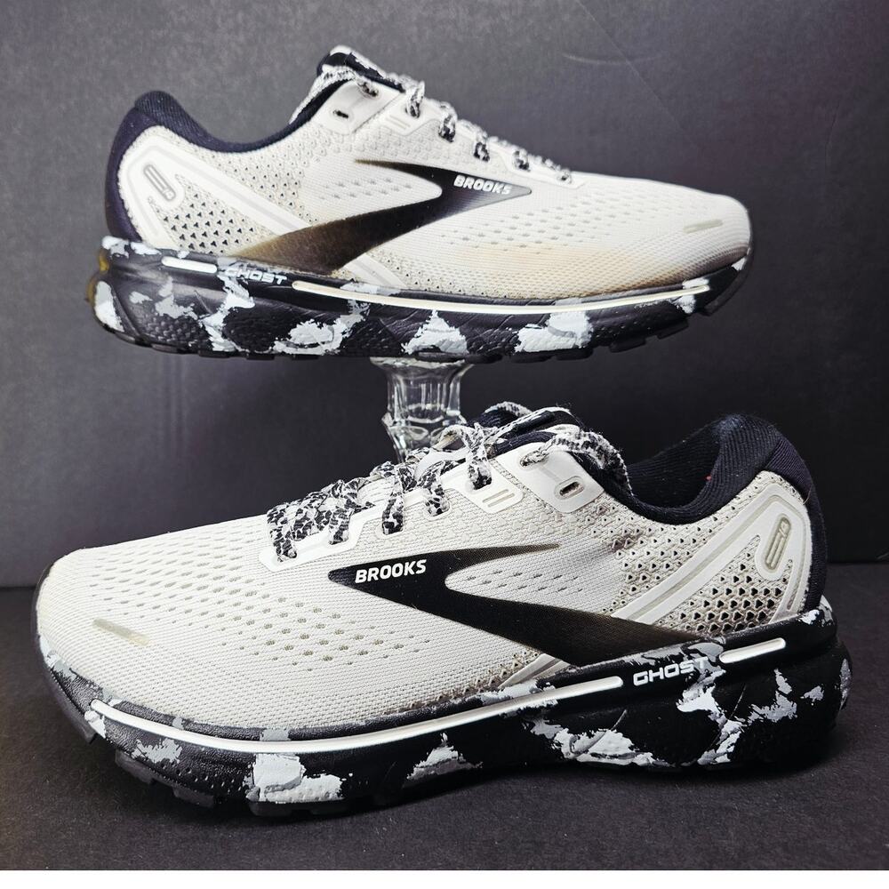 Brooks Women 7 Comfy footwear